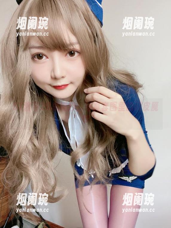 51酱与2B黑婚纱：写真套图里的调皮魇梦