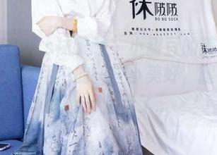 BoBoSocks袜啵啵 – 小甜豆的美腿图集——分享生活中的一些小美好，腿看得我都变得温柔了…