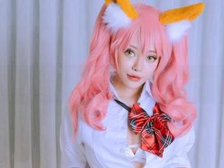 Byoru学姐的高清图库，感觉自己来到了一个美的世界。