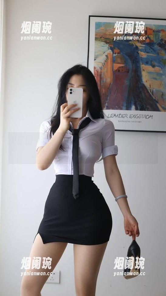 Cool文茜 微密圈 - 图包看点!Cool文茜的少女气息,仿佛回到那些青涩的岁月。