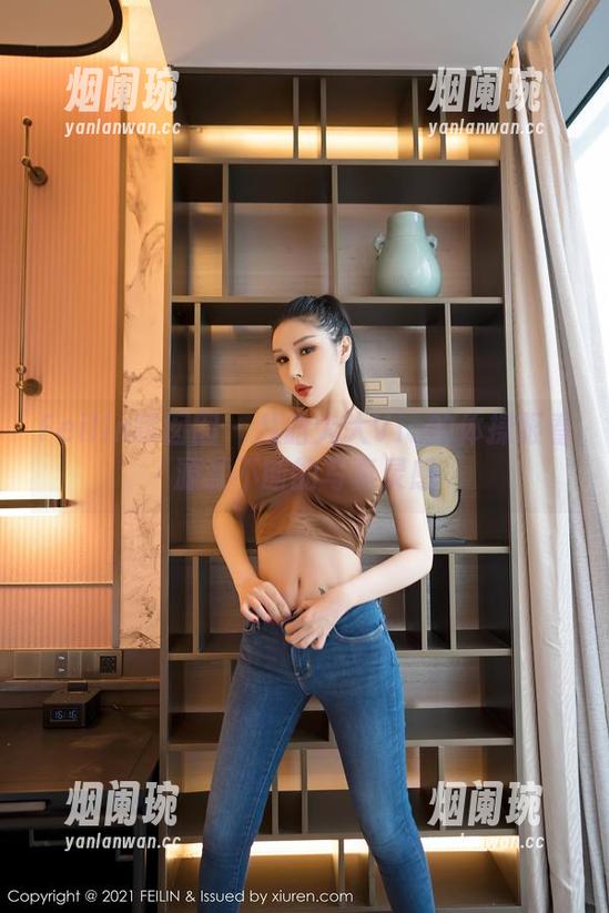 Feilin嗲囡囡 - 从晗大大Via的体操服看源源不断的写真灵感
