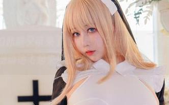 KANEKO咔喵又带来了她的镇海白旗袍，更新真的要让我激动地飞起来！快来感受一下这份美好！
