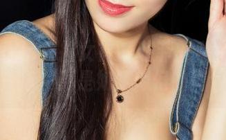 KelaGirls克拉女神 – 菲菲的私拍泳池时光：这一泳，更是如梦似幻的图包世界！
