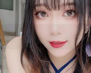 想看最新写真吗？Leah梓未的堕落修女，竟然能如此撩拨我的心！