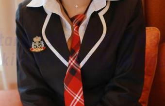 MFStar模范学院 – 高清写真警告：思淇Sukiiii穿网袜的瞬间，谁顶得住？