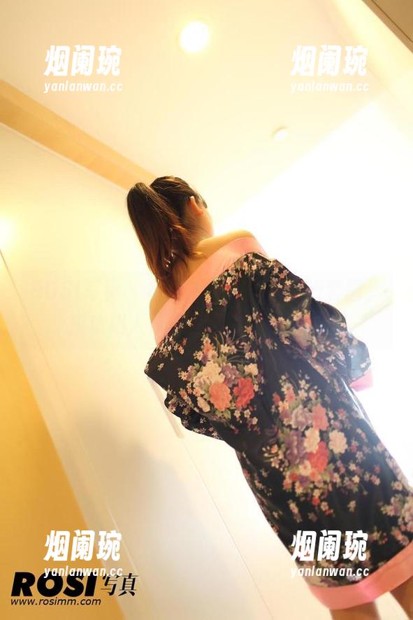 ROSI写真 - 杨晨晨：无圣光厨娘套图，成功把人从厨房扒到了屏幕前！