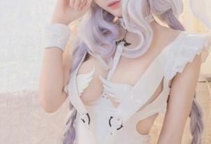 Shika小鹿鹿姐姐，这组写真真的很难抗拒，尤其是那些眼神