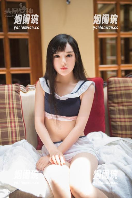 TouTiao头条女神 - 看！杨曼妮黑色图集，高清到让人怀疑眼睛，要不要我再瞅一会儿？