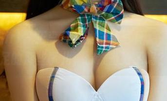 TuiGirl – 王李丹尼的最新写真，关于美足的那些事儿，你准备好了吗？