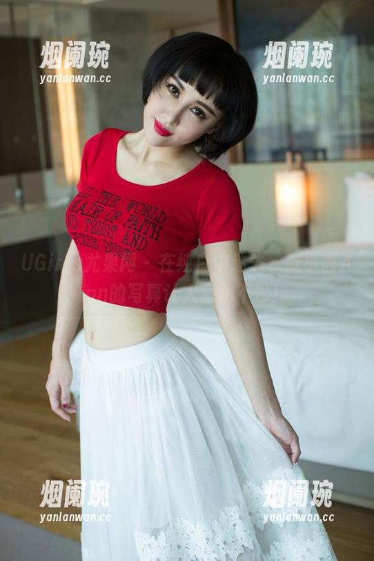UGirls尤果网 - 在纯白中迷失，张小西Ann的写真让人心动不已！