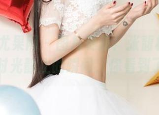 UGirls尤果网 – 图片更新！张馥棋的居家探秘，时光静止的瞬间，你看到了什么？