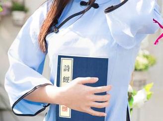 UGirls尤果网 – 李思宁的兔女郎写真：随时准备给你注入“兔动力”的能量！