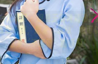UGirls尤果网 – 观看王语纯运动：她的图包让我意识到，原来‘运动’也可以有这么多‘不运动’的乐趣！
