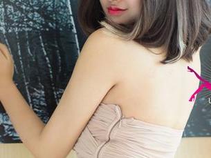 UGirls尤果网 – 看陈雅漫的写真，感觉被一阵温柔的风轻轻掠过