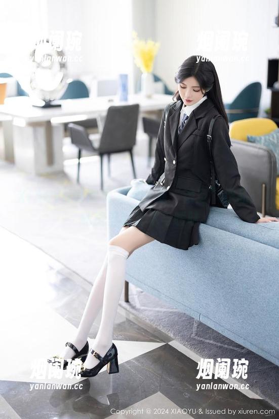 XIAOYU语画界 - 林子遥“镂空”作品：私房里的艺术与暧昧