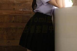 Xiuren秀人网 – Yomi悠蜜的旅拍：高清呈现，带你去看套图中的无限可能