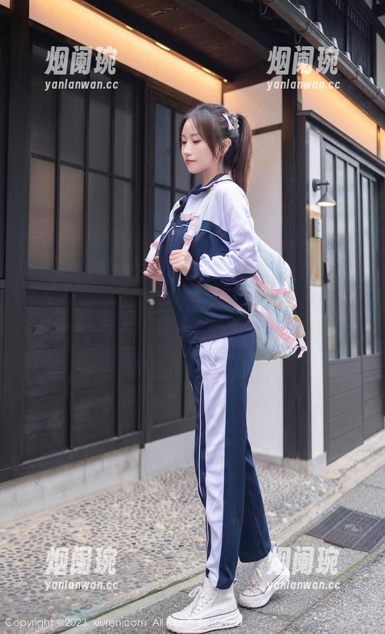 Xiuren秀人网-大美媚京 Xiuren秀人网 - 不要小看婚纱!大美媚京的私拍合集教你如何穿搭出彩