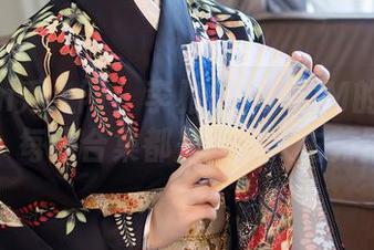 Xiuren秀人网 – 李雅柔182CM的在线日常：每张合集都是我的人生剪影？