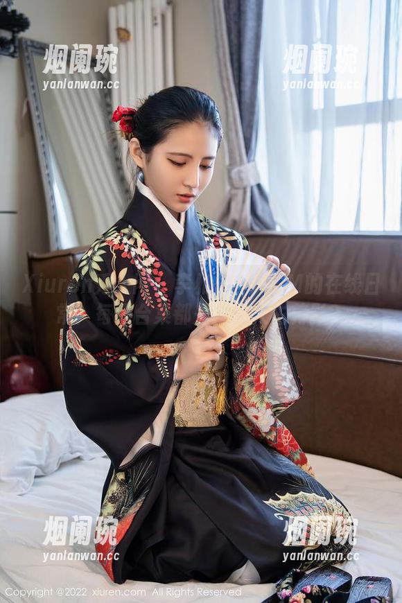 Xiuren秀人网-李雅柔182CM Xiuren秀人网 - 李雅柔182CM的在线日常:每张合集都是我的人生剪影?