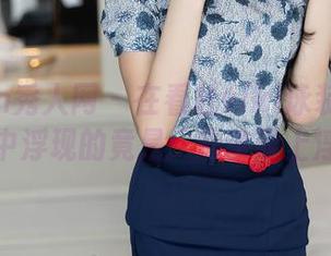 Xiuren秀人网 – 在看杜viki泳装写真时，脑海中浮现的竟是：应该带上浮排吗？