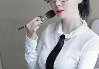 Xiuren秀人网 – 看！柚柚小奶瓶修女写真合集里的“圣母”究竟有多大胆