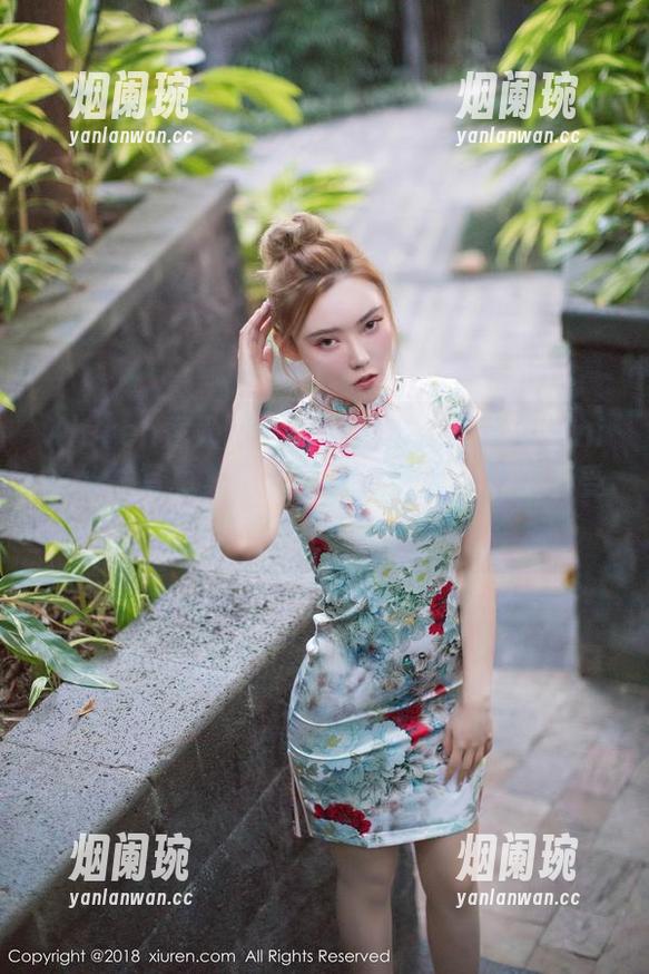 Xiuren秀人网-糯美子nini Xiuren秀人网 - 大胆直击:糯美子nini的丝袜写真集,资源太过诱人,心脏承受不住啊!
