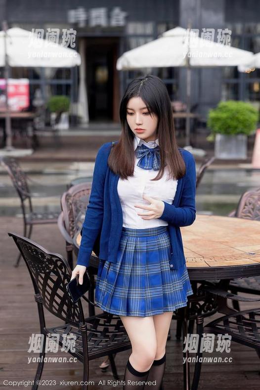 Xiuren秀人网-绮里嘉Ula Xiuren秀人网 - 绮里嘉Ula的清纯魅力,原图让人分分钟想起初恋的青涩!