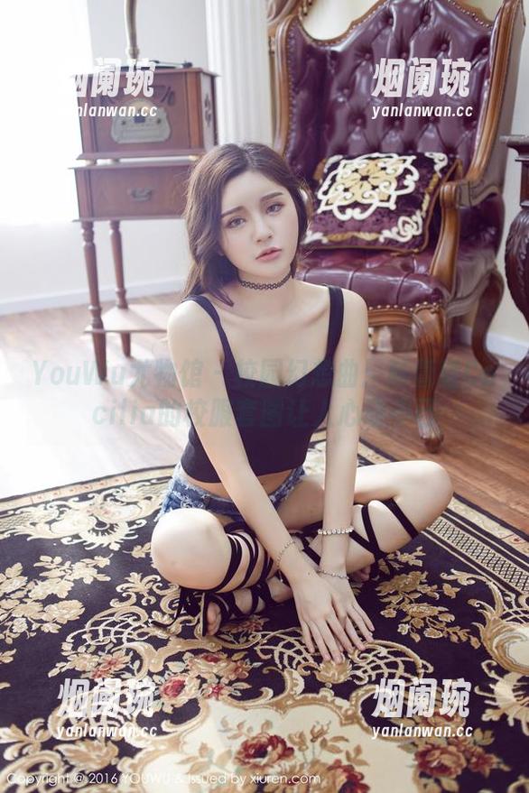 YouWu尤物馆 - 校园幻想曲：陆萱萱Cecilia的校服套图让人心动不已