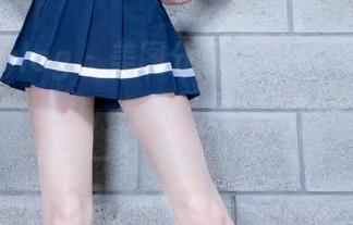 beautyleg – 美图分享：Lucy的连衣裙似乎有吸引力，一步一风情，简直要去引发一场街头走秀！