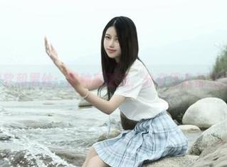 eloise软软和黑丝：那种高清感，分享得我都想拉家常了！