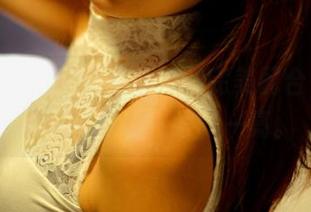 pans – 肉丝与无圣光的完美配合，雨涵的写真真让人眼前一亮。