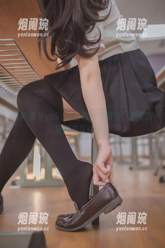 yoko夏宅 白内衣与yoko夏宅的私房时光:温柔的旋律在耳边响起