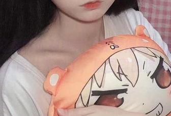 佳佳好难啊的制服照：我觉得我可能爱上这个图片系列了，原图真的迷人！