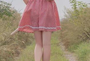 咬人小小兔免费图册火热上线，谁能抵挡那绝妙刺痛？