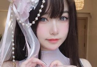 当性感黑猫遇上女主K：HD版，让你心跳加速！
