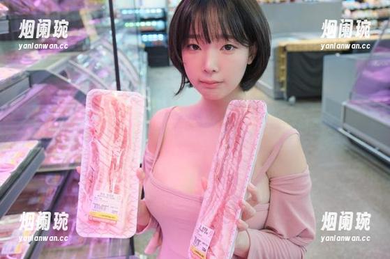 私房里的蓝色吊带：姜仁卿(강인경)的奇幻时刻合集