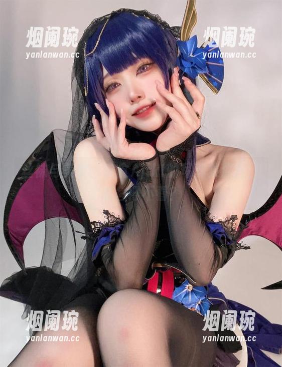 丝袜与美食：安食Ajiki的写真集原图，谁舍得不看？