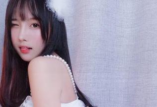 看小小奶瓶儿的生日限定仙女兔套图，简直是个色初的清新童话！