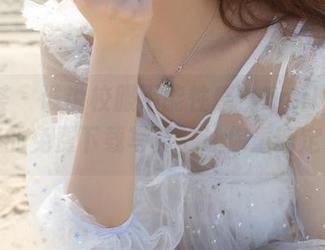 尤蜜荟 – 谁说校服不能性感？Emily顾奈奈酱的免费下载写真，让你重新定义！
