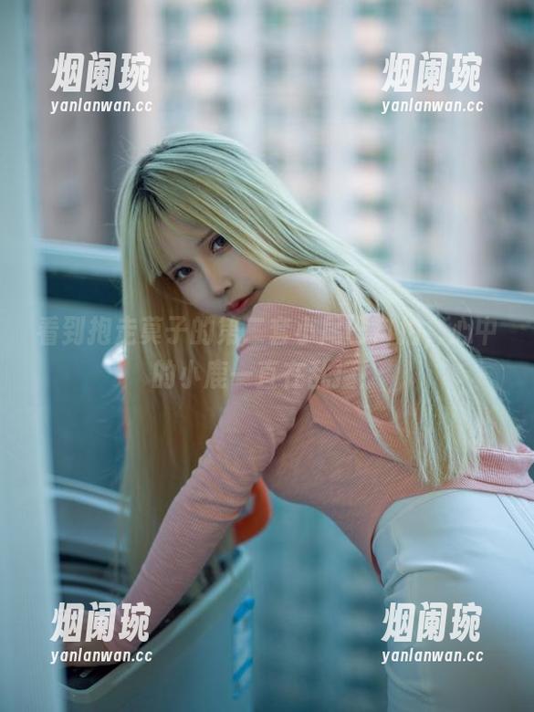 看到抱走莫子的第二套小尾巴自拍，心中的小鹿一直在乱撞！