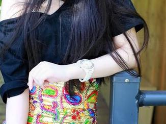 推女神 – 于姬Una的黑色梦境：高清分享，来猜猜她在想什么？