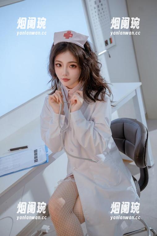 桃良阿宅的秘密：把图包里的美图分享给你也没关系吧？