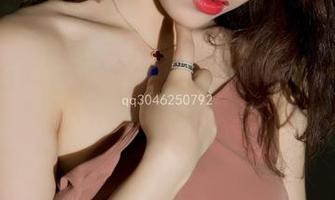梦丝女神 – 看！花月舞在肉丝写真里翩翩起舞，壁纸都要跟着旋转！
