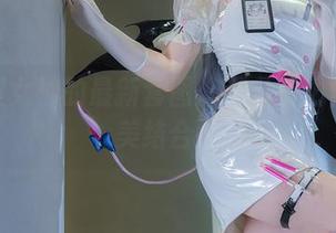 樱梨梨女神的最新套图：温柔与力量的完美结合！