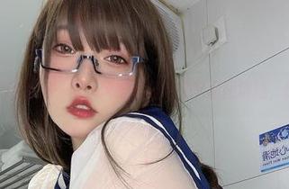 看看次屁啦的另一面：风纪委员私底下原图精选，惊喜吗？