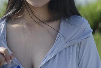 资源大放送：浅安安镂空作品集，来吧，谁能拒绝这种暧昧？