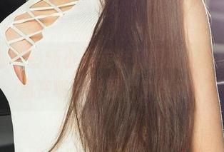 爱尤物 – 最新小卷卷老师图册，圣诞的气息在每一张照片中舞动！