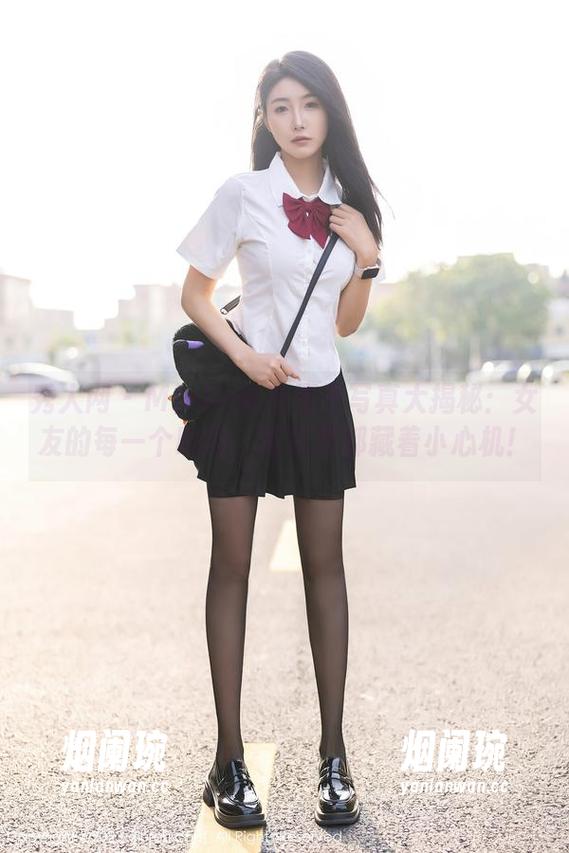 秀人网-Mieko林美惠子 秀人网 - Mieko林美惠子写真大揭秘:女友的每一个瞬间,图包里都藏着小心机!