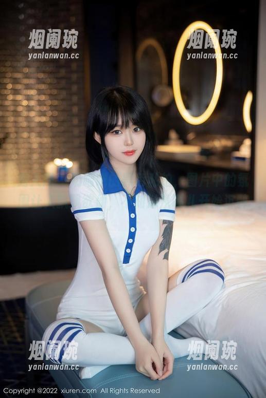 秀人网-奶喵喵 秀人网 - 奶喵喵的黑色私拍,图片中的氛围让人飘飘欲仙,不知道从哪儿开始沉醉…