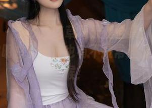 秀人网 – 汐汐爱吃草莓天使合集：这些美图让你明白，天使也有不按常理出牌的时候！